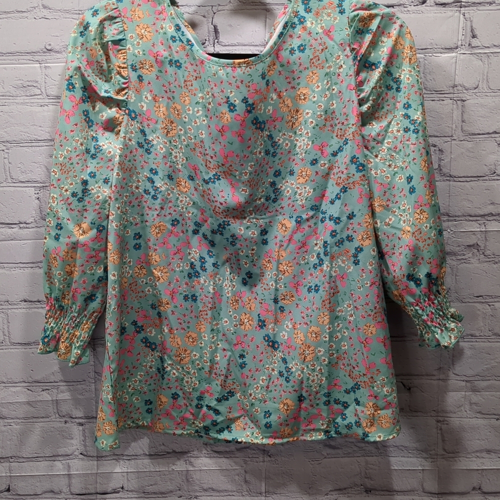 Women's Small S 3/4 Sleeve Ruffle Balloon Blouse